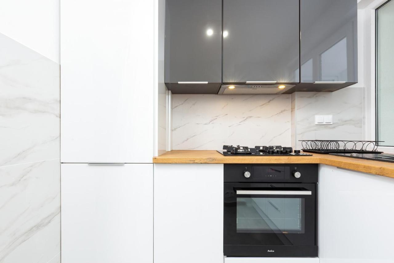 Studio City Center Zlota Street By Renters Varšava Exteriér fotografie