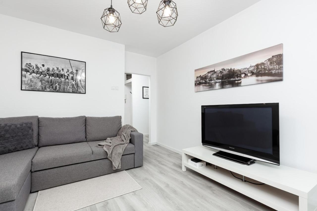 Studio City Center Zlota Street By Renters Varšava Exteriér fotografie