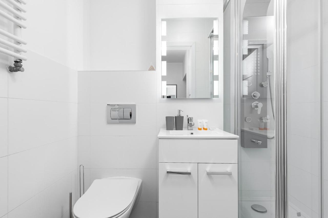Studio City Center Zlota Street By Renters Varšava Exteriér fotografie